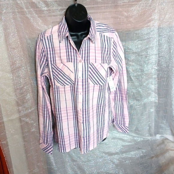 croft & barrow Tops - 🆕️ Croft & Barrow Pink Plaid Long Sleeve,  Button Down Flannel shirt, sz S